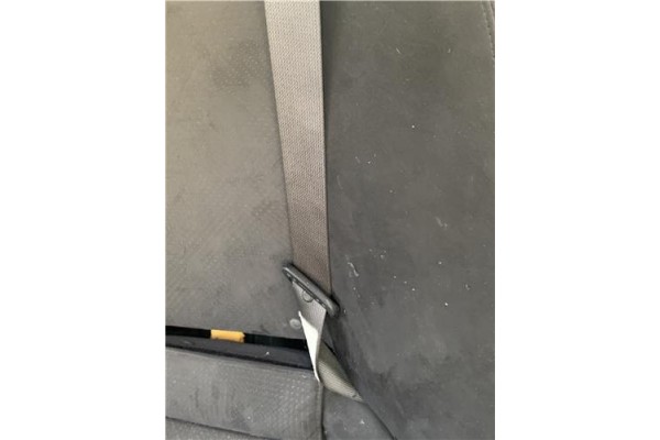 Recambio de cinturon seguridad trasero izquierdo para lexus is ii (_xe2_) 220 d (ale20) referencia OEM IAM 7337053010C3  