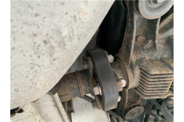 Recambio de cardan trasero para lexus is ii (_xe2_) 220 d (ale20) referencia OEM IAM 16001260152 7003060821B039 