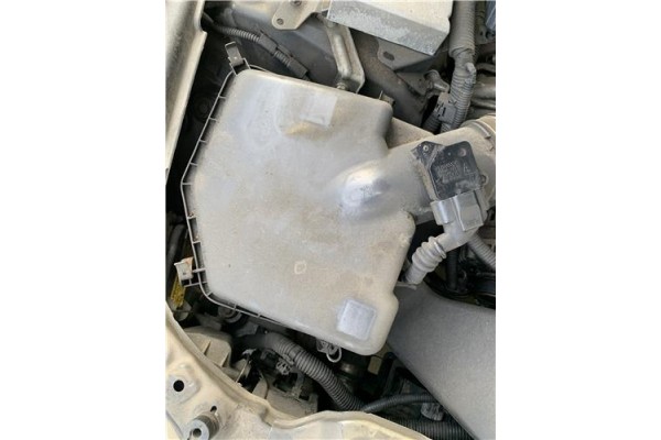 Recambio de carcasa filtro aire para lexus is ii (_xe2_) 220 d (ale20) referencia OEM IAM 1770026350 2220430010 