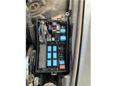 Recambio de caja fusibles/rele para lexus is ii (_xe2_) 220 d (ale20) referencia OEM IAM 8266253070 8675XA2 