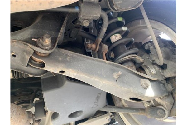 Recambio de brazo suspension trasero derecho para lexus is ii (_xe2_) 220 d (ale20) referencia OEM IAM 4873030090  