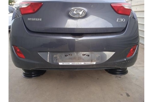 Recambio de paragolpes trasero para hyundai i30 (fd) 1.6 crdi referencia OEM IAM   