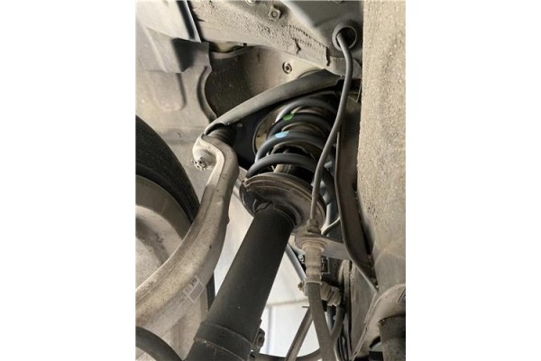 Recambio de brazo superior delantero izquierdo para lexus is ii (_xe2_) 220 d (ale20) referencia OEM IAM 4863059065  