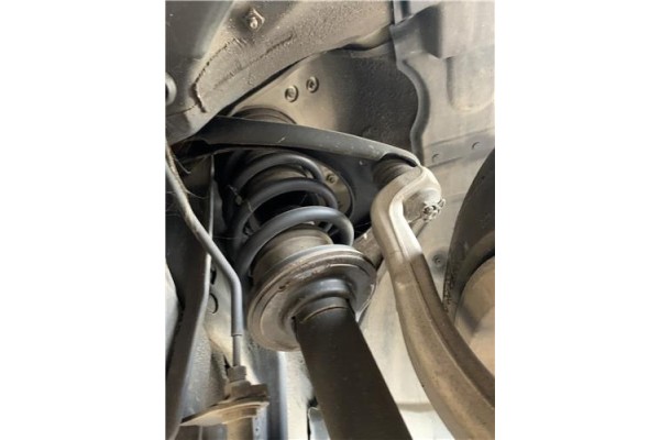 Recambio de brazo superior delantero dcho para lexus is ii (_xe2_) 220 d (ale20) referencia OEM IAM 4861059065  