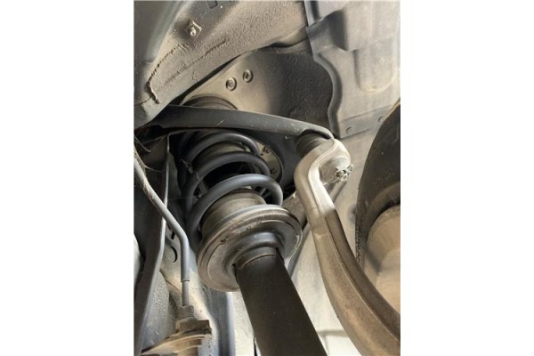 Recambio de brazo superior delantero dcho para lexus is ii (_xe2_) 220 d (ale20) referencia OEM IAM 4861059065  