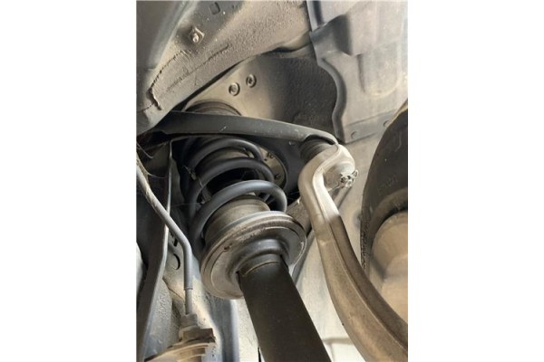 Recambio de brazo superior delantero dcho para lexus is ii (_xe2_) 220 d (ale20) referencia OEM IAM 4861059065  