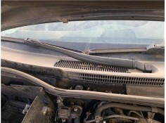 Recambio de brazo limpiaparabrisas delantero derecho para lexus is ii (_xe2_) 220 d (ale20) referencia OEM IAM 8521153070  