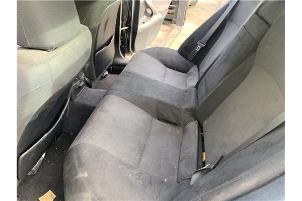 Recambio de asientos traseros para lexus is ii (_xe2_) 220 d (ale20) referencia OEM IAM 7107753240C1 7107753711C0 