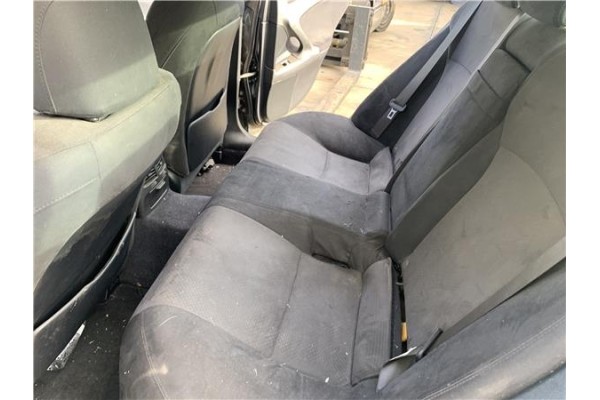 Recambio de asientos traseros para lexus is ii (_xe2_) 220 d (ale20) referencia OEM IAM 7107753240C1 7107753711C0 