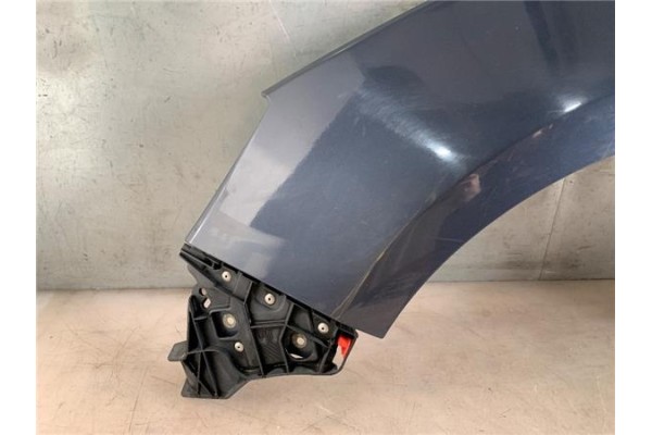Recambio de aleta delantero izquierda para opel astra j 1.7 cdti referencia OEM IAM   