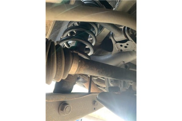 Recambio de amortiguador trasero derecho para lexus is ii (_xe2_) 220 d (ale20) referencia OEM IAM 4853053140 102333403079 