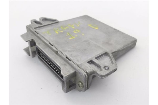 Recambio de centralita para renault trafic furgón (txx) 1.9 d referencia OEM IAM 7700106482 R04080016C 