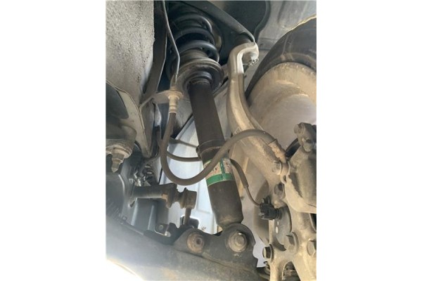 Recambio de amortiguador delantero derecho para lexus is ii (_xe2_) 220 d (ale20) referencia OEM IAM 4851080254  