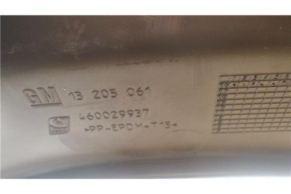 Recambio de embellecedor columna direccion para opel corsa d 1.2 referencia OEM IAM 13205061 460029937 