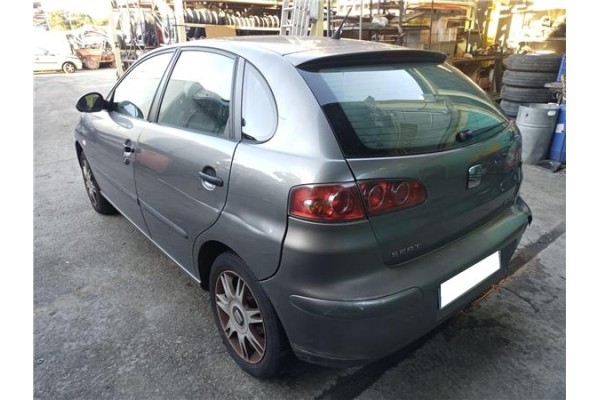 seat ibiza (6l1) del año 2003