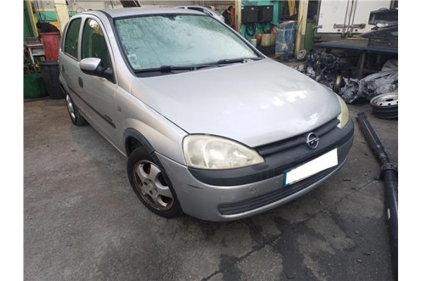 opel corsa c del año 2011