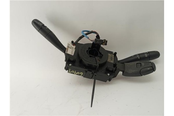 Recambio de mando intermitencia para peugeot 207 1.4 referencia OEM IAM 96657288XT  