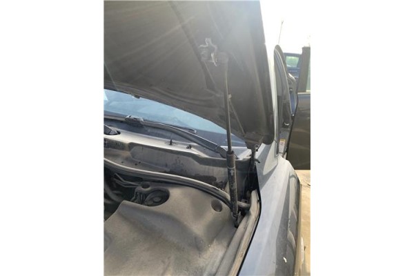 Recambio de amortiguador capo para lexus is ii (_xe2_) 220 d (ale20) referencia OEM IAM 534500W081 534500W082 