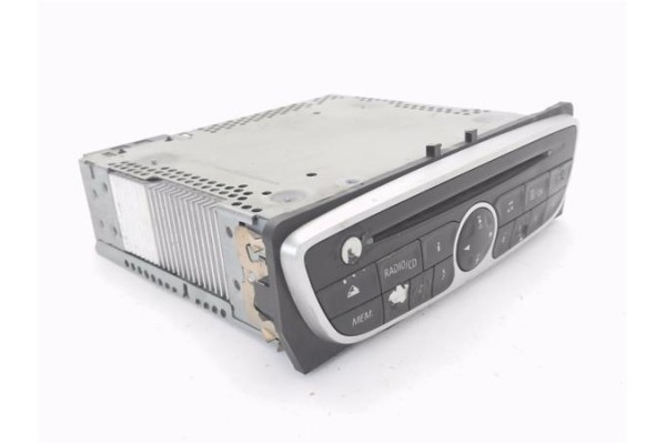 Recambio de autoradio para renault clio iii 1.5 dci (c/br1g) referencia OEM IAM 281150030R  