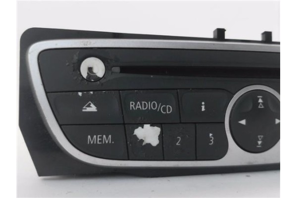 Recambio de autoradio para renault clio iii 1.5 dci (c/br1g) referencia OEM IAM 281150030R  