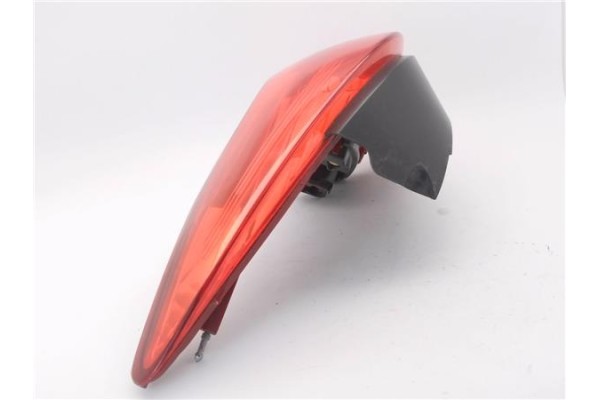 Recambio de piloto trasero derecho para peugeot 308 sw 1.6 hdi referencia OEM IAM 6351FF  