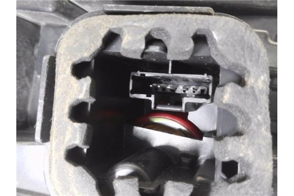 Recambio de piloto trasero derecho para peugeot 308 sw 1.6 hdi referencia OEM IAM 6351FF  