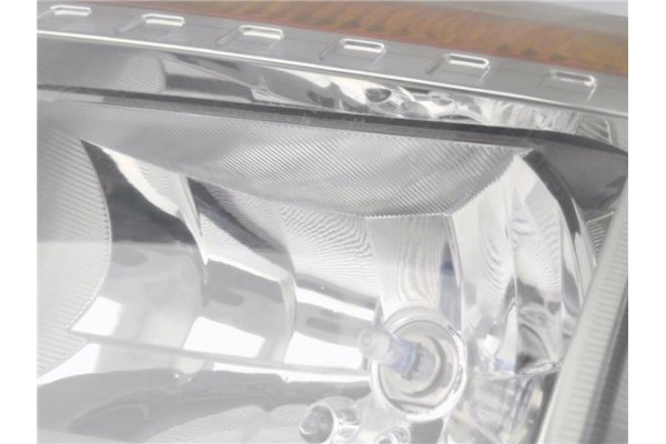 Recambio de faro delantero izquierdo para ford fusion (cbk) 1.4 tdci referencia OEM IAM 24689700L  