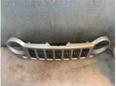 Recambio de rejilla capo para jeep cherokee (kj) 2.8 crd extreme referencia OEM IAM 5JJ85TRMA 5JJ86TRMA 551568005A 5KC36TRMA 551