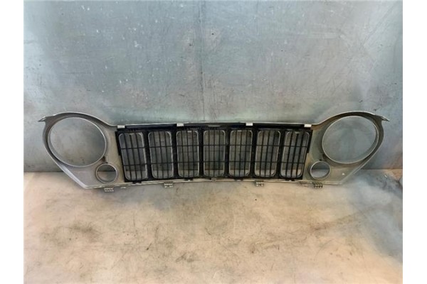 Recambio de rejilla capo para jeep cherokee (kj) 2.8 crd extreme referencia OEM IAM 5JJ85TRMA 5JJ86TRMA 551568005A 5KC36TRMA 551