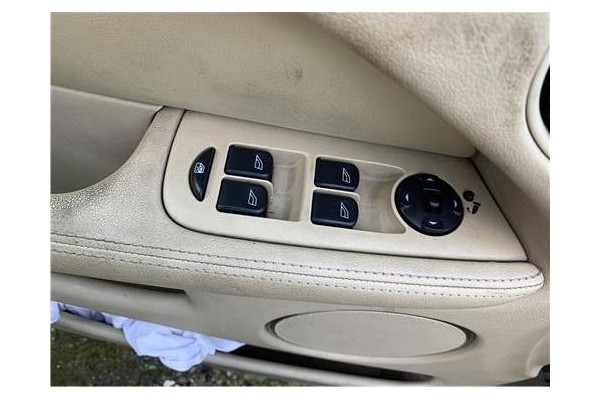 Recambio de mando elevalunas delantero izquierdo para jaguar x-type 2.0 d executive referencia OEM IAM C2S27571  