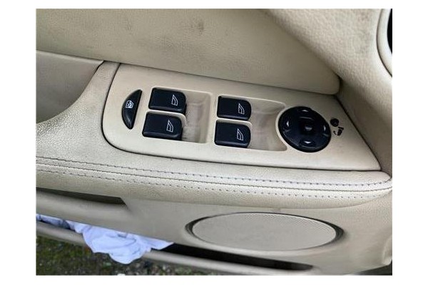 Recambio de mando elevalunas delantero izquierdo para jaguar x-type 2.0 d executive referencia OEM IAM C2S27571  