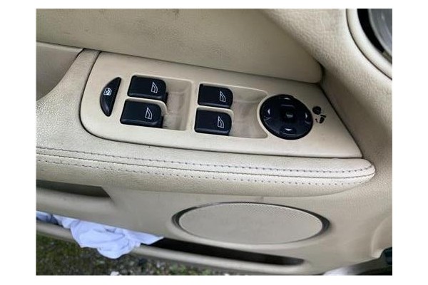 Recambio de mando elevalunas delantero izquierdo para jaguar x-type 2.0 d executive referencia OEM IAM C2S27571  