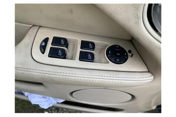 Recambio de mando elevalunas delantero izquierdo para jaguar x-type 2.0 d executive referencia OEM IAM C2S27571  