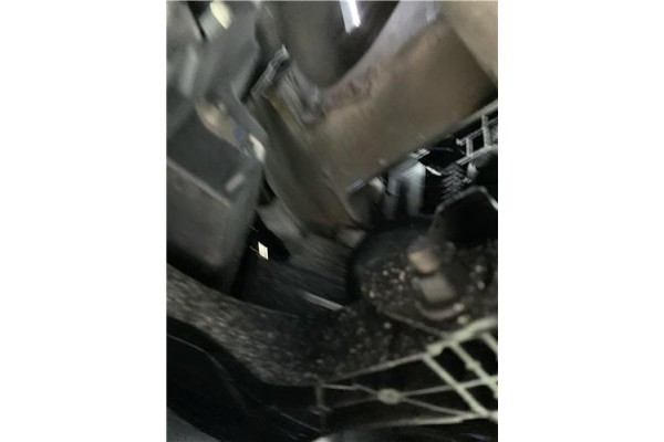 Recambio de refuerzo paragolpes para opel astra j berlina 5p 1.6 selective referencia OEM IAM 1405066  