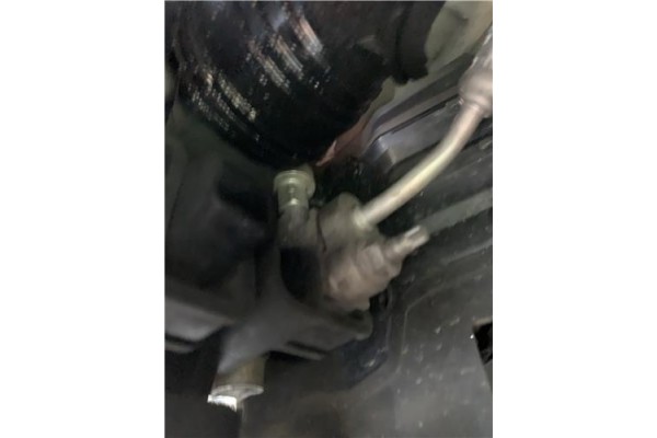 Recambio de refuerzo paragolpes para opel astra j berlina 5p 1.6 selective referencia OEM IAM 1405066  