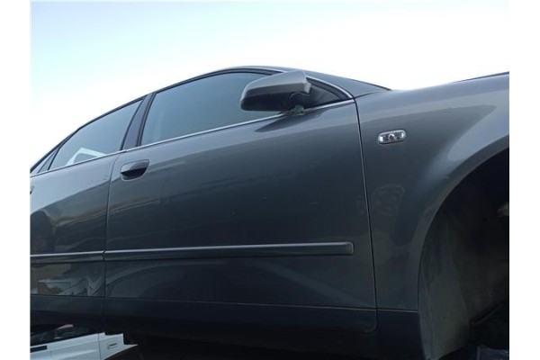 Recambio de puerta delantero derecha para audi a4 berlina (8e) 2.4 referencia OEM IAM   