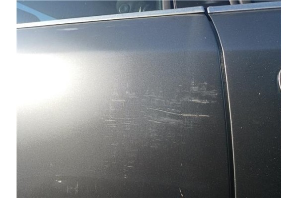 Recambio de puerta trasero derecha para audi a4 berlina (8e) 2.4 referencia OEM IAM   