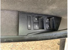 MANDO ELEVALUNAS DELANTERO IZQUIERDO 1239090 