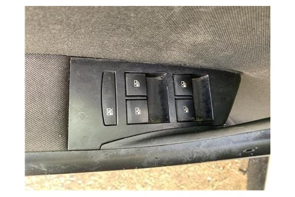Recambio de mando elevalunas delantero izquierdo para opel astra j berlina 5p 1.6 selective referencia OEM IAM 1239090  