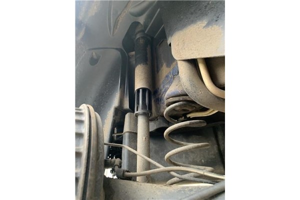 Recambio de amortiguador trasero derecho para seat ibiza (kj1) 1.0 style referencia OEM IAM 2Q0512013BF 801402002279 