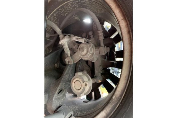 Recambio de pinza freno trasero derecha para opel astra j berlina 5p 1.6 selective referencia OEM IAM 13300862  