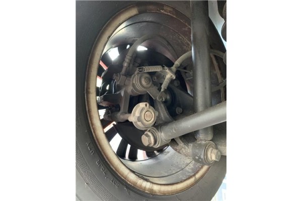 Recambio de pinza freno trasero izquierda para opel astra j berlina 5p 1.6 selective referencia OEM IAM 13300861  