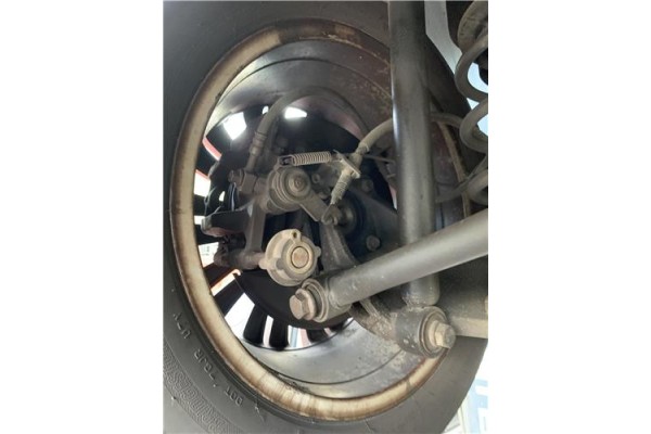 Recambio de pinza freno trasero izquierda para opel astra j berlina 5p 1.6 selective referencia OEM IAM 13300861  