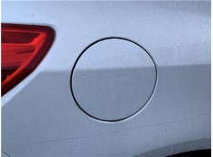 Recambio de tapa exterior combustible para opel astra j berlina 5p 1.6 selective referencia OEM IAM 13354564 13348041 