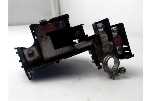 Recambio de caja fusibles/rele para audi rs3 sportback (8vf) 2.5 tfsi quattro referencia OEM IAM 8V0915459 0090170519 