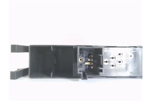 Recambio de mando elevalunas delantero izquierdo para bmw serie 3 berlina (e46) 2.0 320d referencia OEM IAM 6902177 15869801 