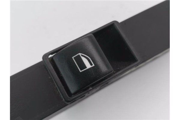 Recambio de mando elevalunas delantero izquierdo para bmw serie 3 berlina (e46) 2.0 320d referencia OEM IAM 6902177 15869801 