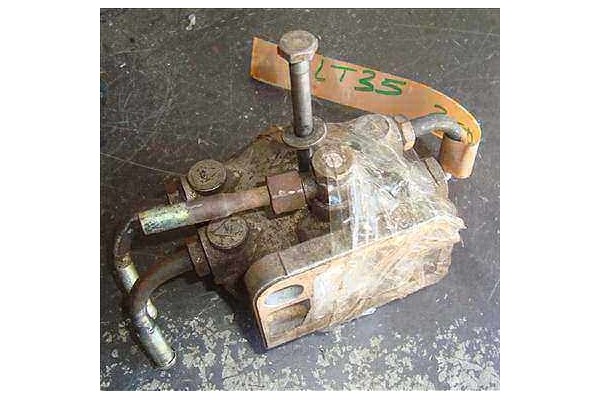 Recambio de soporte filtro gasoil para nissan l 35 l 35 08 referencia OEM IAM VSKL3514TLA428II  