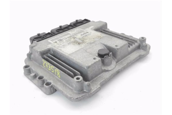 Recambio de centralita para citroen c4 berlina 1.6 hdi referencia OEM IAM 9651132880 281011629 