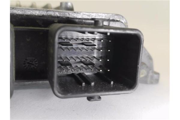 Recambio de centralita para citroen berlingo 2.0 hdi collection combi referencia OEM IAM 9653577680 5WS40155AT 